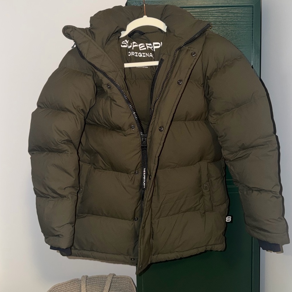 Aritzia Super Puff